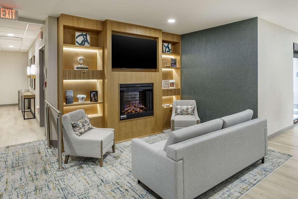 Comfort Inn & Suites Newark Liberty International Airport Wnętrze zdjęcie