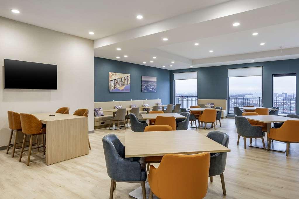 Comfort Inn & Suites Newark Liberty International Airport Restauracja zdjęcie