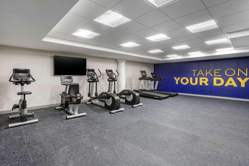 Comfort Inn & Suites Newark Liberty International Airport Udogodnienia zdjęcie