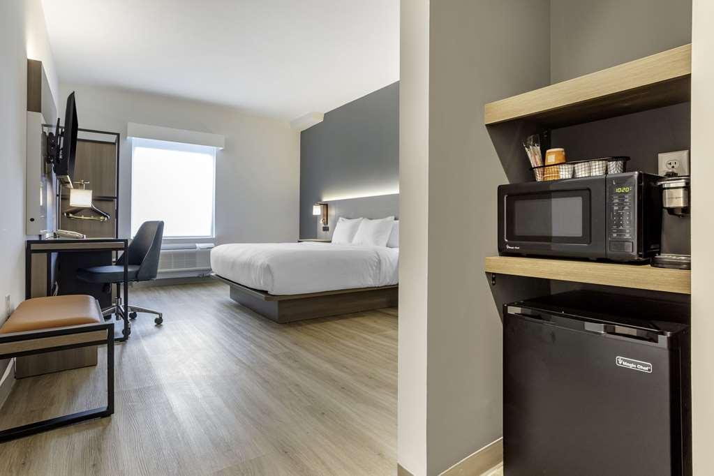 Comfort Inn & Suites Newark Liberty International Airport Pokój zdjęcie