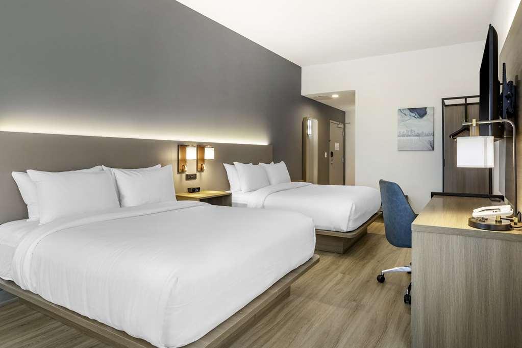 Comfort Inn & Suites Newark Liberty International Airport Pokój zdjęcie