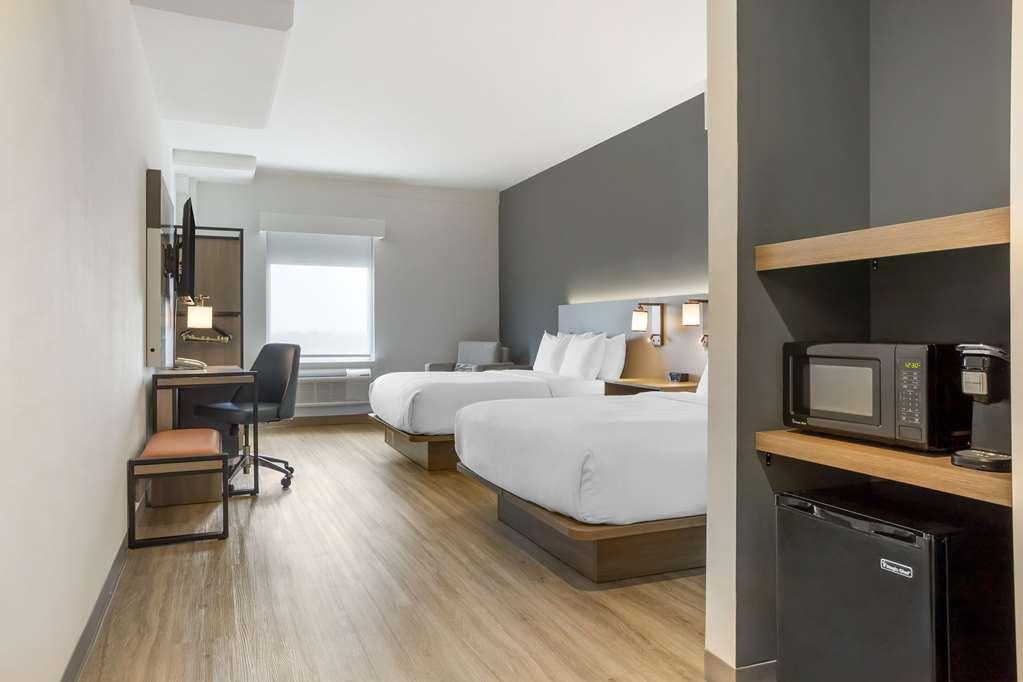 Comfort Inn & Suites Newark Liberty International Airport Pokój zdjęcie