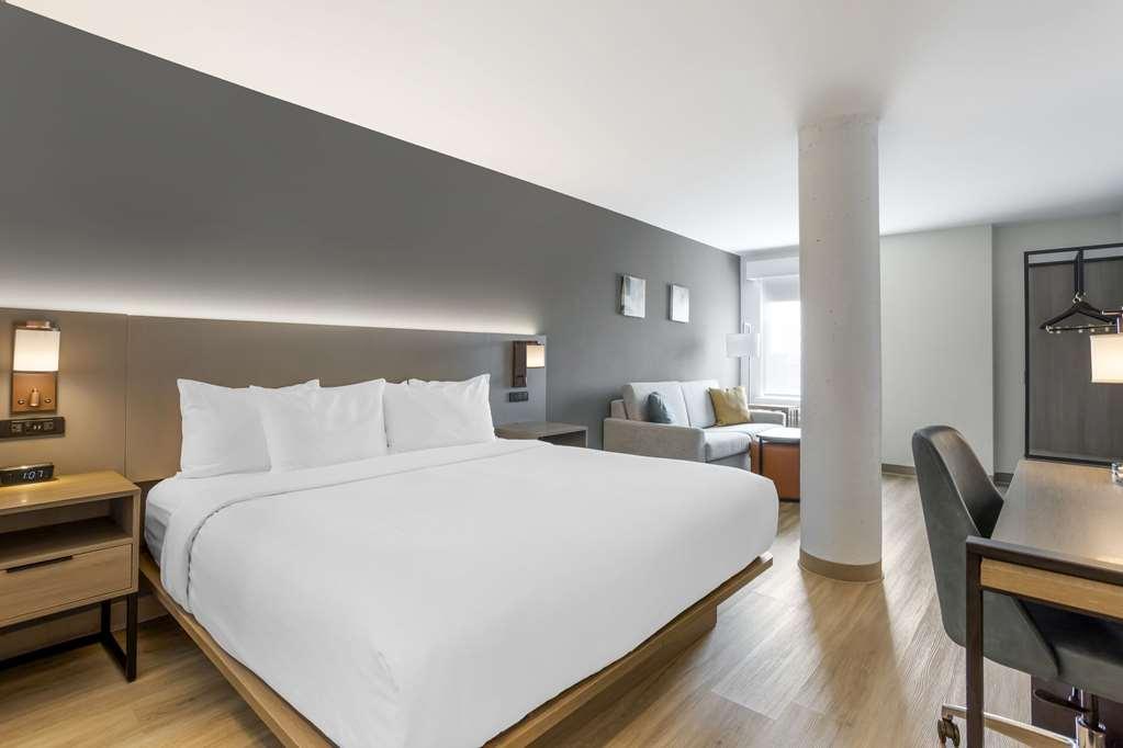 Comfort Inn & Suites Newark Liberty International Airport Pokój zdjęcie