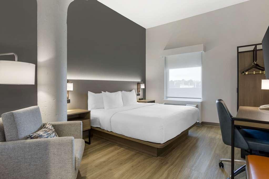 Comfort Inn & Suites Newark Liberty International Airport Pokój zdjęcie